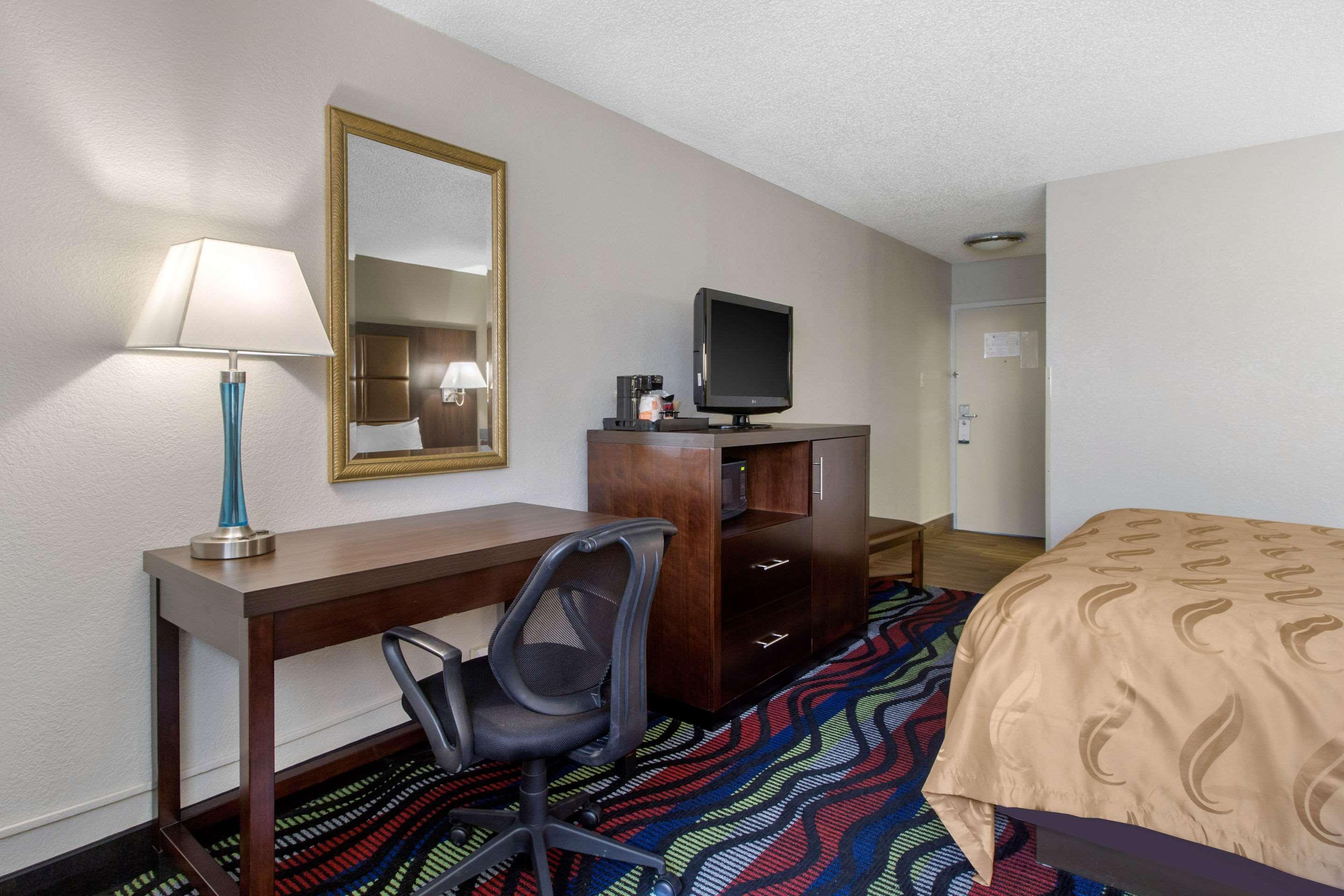 Quality Inn Куквилл Экстерьер фото