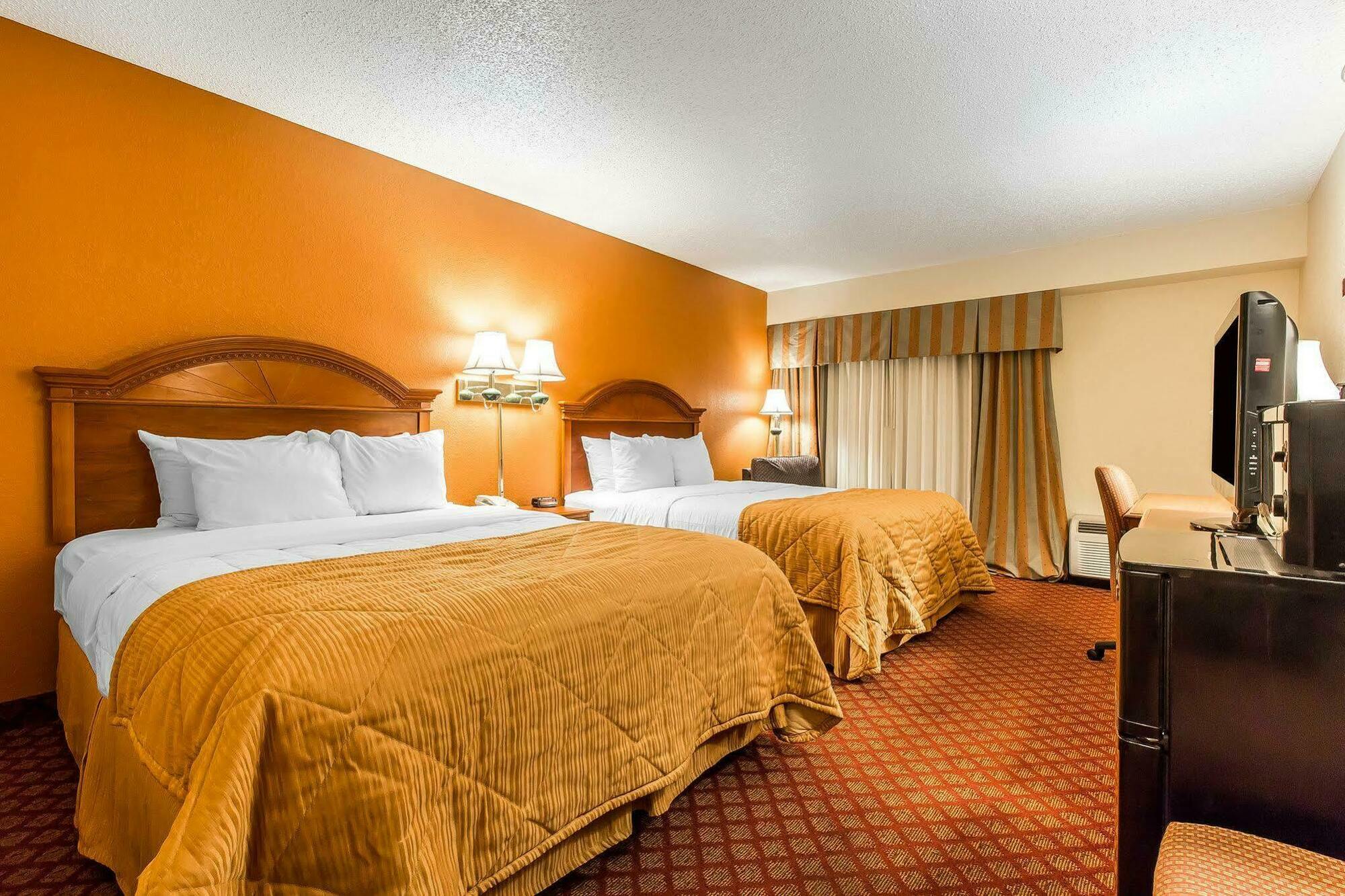 Quality Inn Куквилл Экстерьер фото