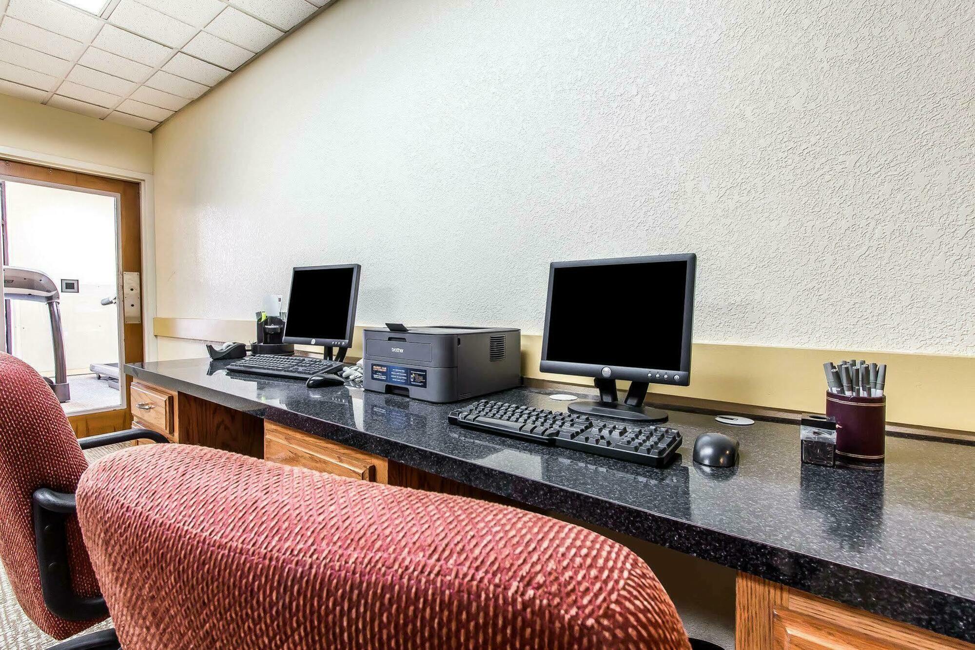 Quality Inn Куквилл Экстерьер фото
